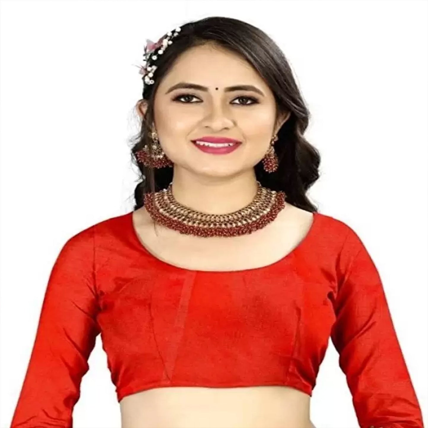 Women's Lace Bordered Karwa Chauth Look In Sada Saubhagyavati Bhava Red Saree